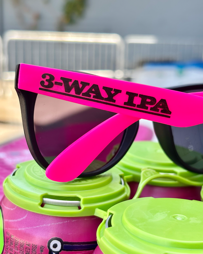 Sunnies : 3-Way (2026)